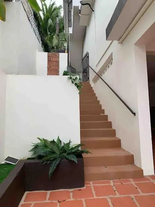 Private Rooms In Duplex Home W 4 Baths Fq Beds 1-3Ppl San Juan Privatunterkunft