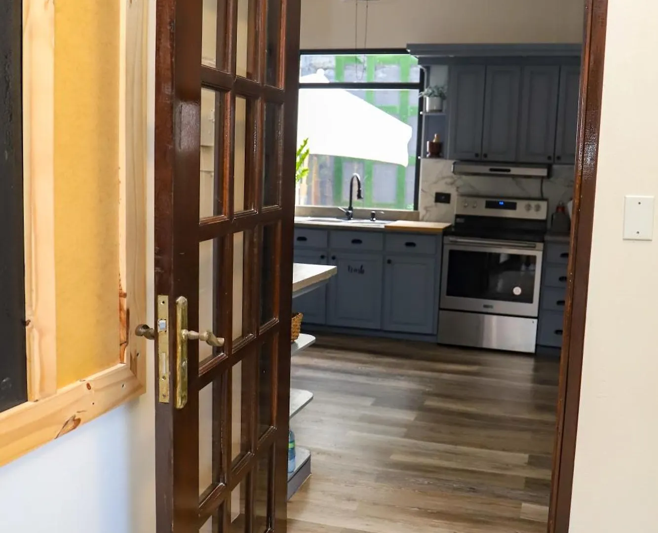 ホームステイ Private Rooms In Duplex Home W 4 Baths Fq Beds 1-3Ppl サンジョアン